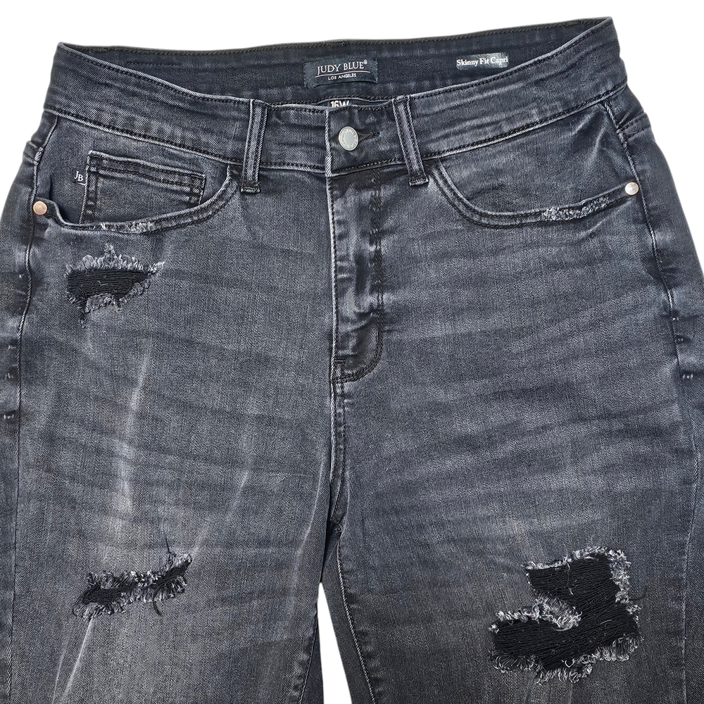 Judy Blue Jeans Emma High Rise Skinny Fit Capris 16W Destroyed Black - Picture 2 of 14